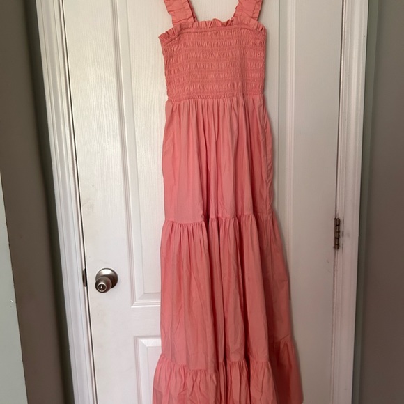 Abercrombie and Fitch- Smocked Bodice Tiered Maxi Dres- Pink- SZ Small - Picture 2 of 3